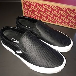 Perf leather slip on black vans